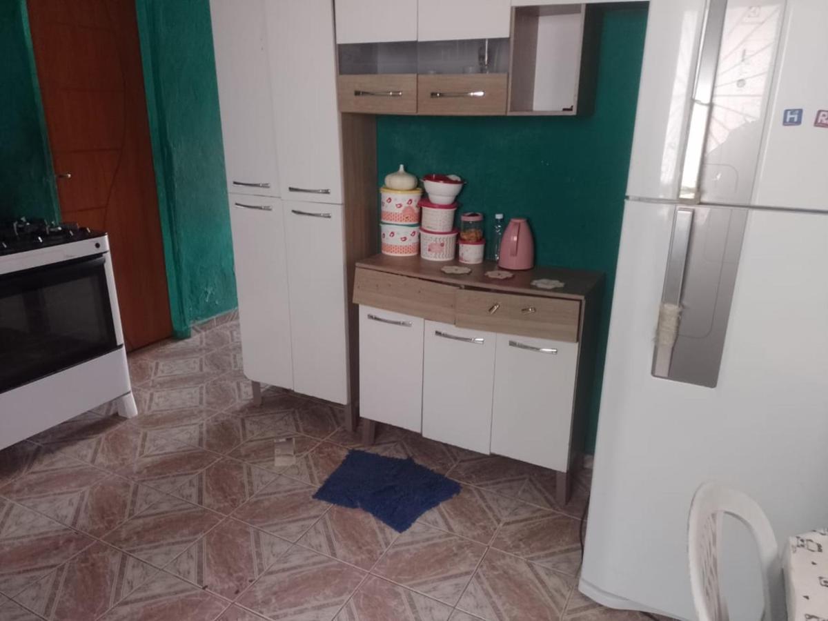 Casa Mobiliada Com 3 Quartos Holiday home Manaus
